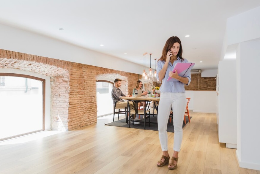 Waarom Novilon Vloeren een Populaire Keuze Zijn voor Woningen en Bedrijven